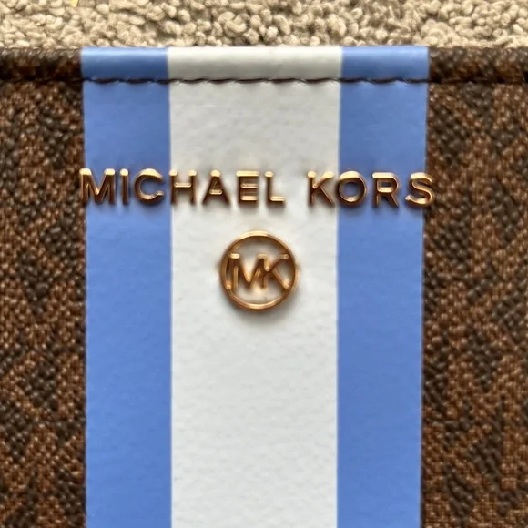 Michael Kors Gorgeous Belt Bag~ BRAND NEW - Picture 2 of 7